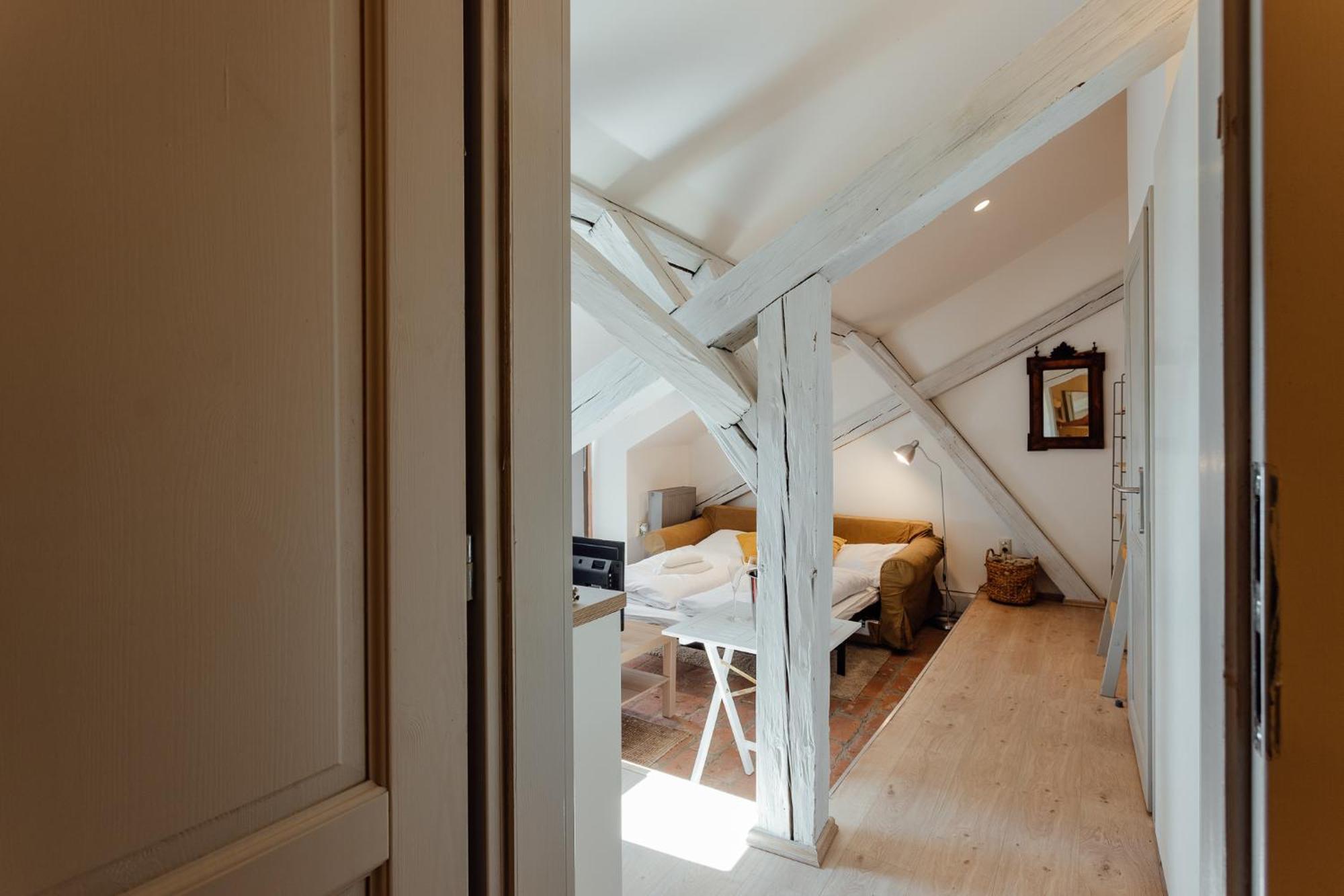 Boutique Apartments Banská Štiavnica Szoba fotó
